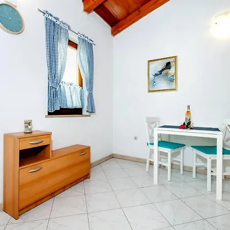 Appartement Near Pelagic Sea View